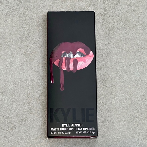 NEW Kylie Jenner Cosmetics Matte Lip Kit HEAD OVER HEALS - Picture 3 of 8